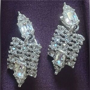 BOGOFF VINTAGE SQUARE CHANDELIER RHINESTONE CLIP-ON EARRINGS